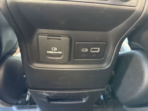 Used 2021 GMC Acadia AT4 image 43