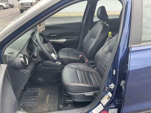 Used 2020 Nissan Kicks SR FWD image 10