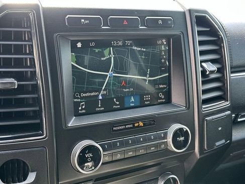 Used 2018 Ford Expedition Max Limited RWD image 13