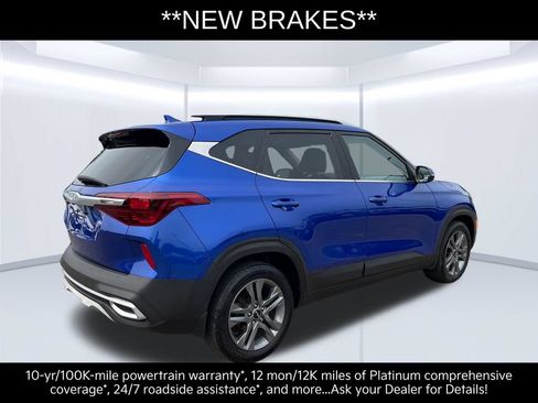 Used 2023 Kia Seltos S w/ Navigation Package FWD image 6