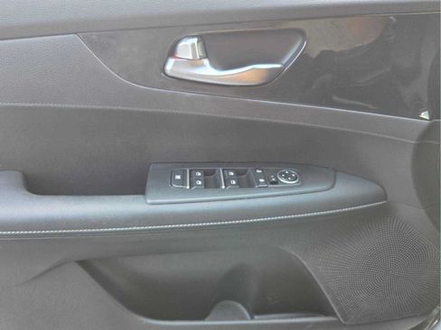 Used 2022 Kia Forte GT-Line FWD image 20