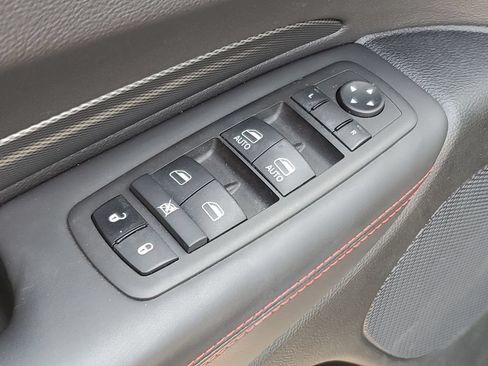 Used 2024 Dodge Durango GT AWD/4WD image 25