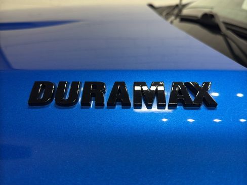 Used 2022 Chevrolet Silverado 1500 RST w/ Convenience Package II image 10