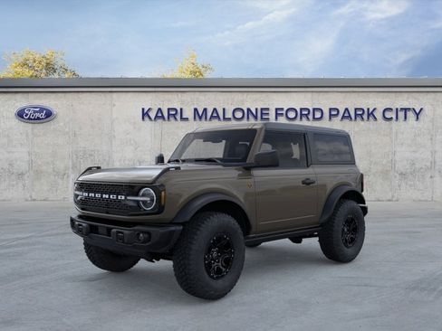 New 2026 Ford Bronco Badlands image 1