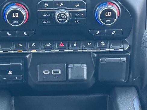 Certified 2022 Chevrolet Silverado 1500 RST w/ All Star Edition Plus AWD/4WD image 21