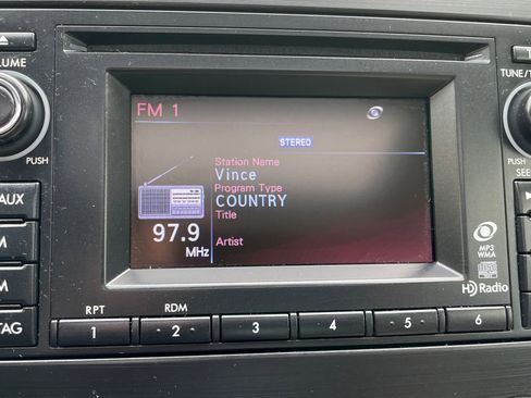 Used 2013 Subaru Impreza 2.0i Limited w/ Popular Pkg 2 image 12