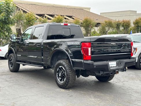 Certified 2022 Ford F350 Lariat w/ Tremor Off-Road Package AWD/4WD image 12
