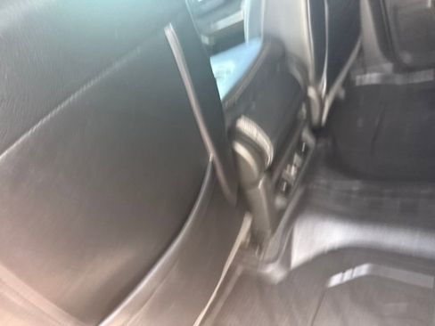 Used 2019 Chevrolet Silverado 1500 LT w/ Texas Edition AWD/4WD image 12