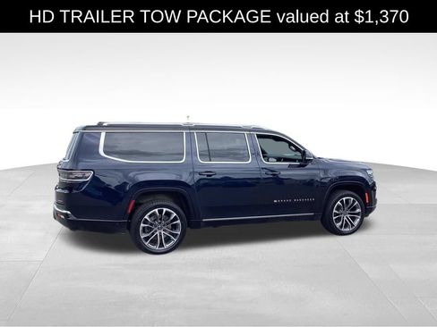 Used 2023 Jeep Grand Wagoneer L Series III w/ Rear Seat Video Group 1 AWD/4WD image 7