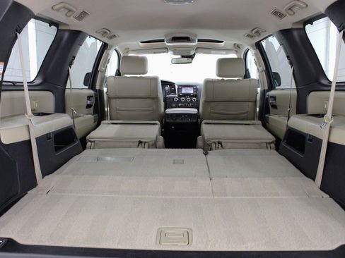 Used 2018 Toyota Sequoia Limited w/ Safety & Convenience Package image 72