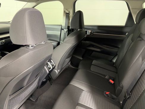 New 2026 Kia Sorento LX image 36