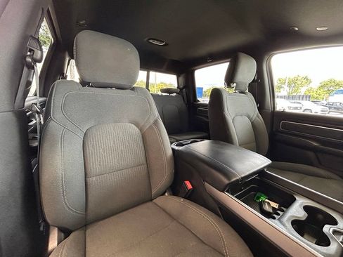 Used 2022 RAM 1500 Big Horn RWD image 32