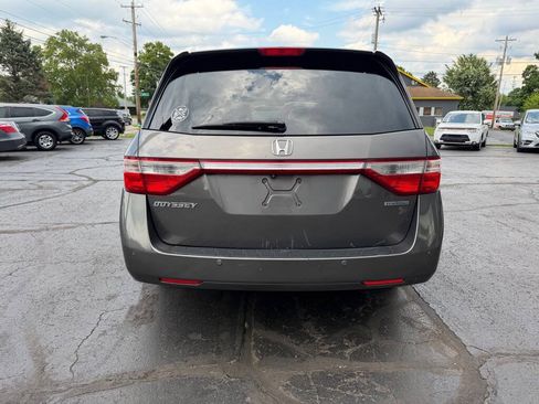 Used 2011 Honda Odyssey Touring image 9