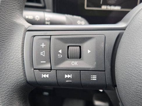 New 2026 Nissan Kicks S image 25