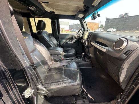 Used 2013 Jeep Wrangler Unlimited Sahara w/ Dual Top Group image 11