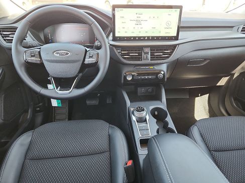 Used 2026 Ford Escape SE FWD image 10