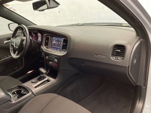 Certified 2022 Dodge Charger R/T w/ Blacktop Package image 27