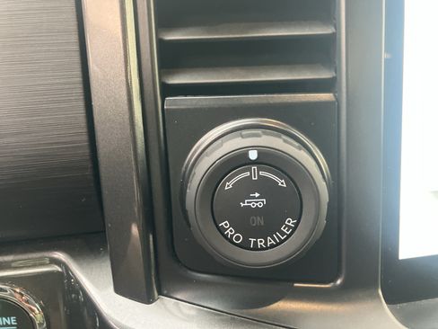 Used 2022 Ford F150 XLT w/ Equipment Group 302A High AWD/4WD image 27