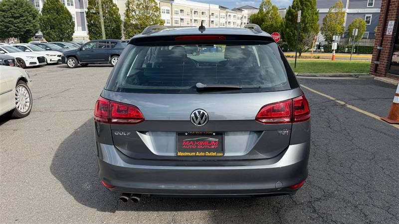 Used 2016 Volkswagen Golf S FWD image 12