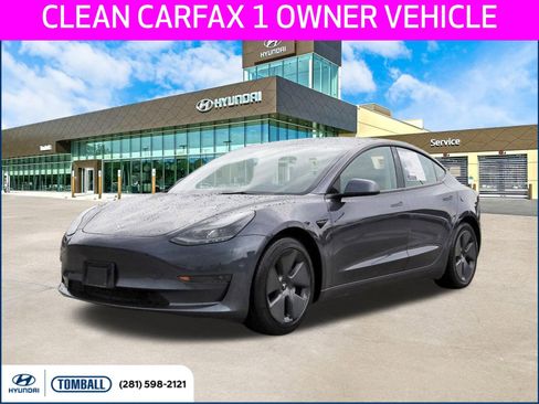 Used 2023 Tesla Model 3 Standard Range RWD image 1