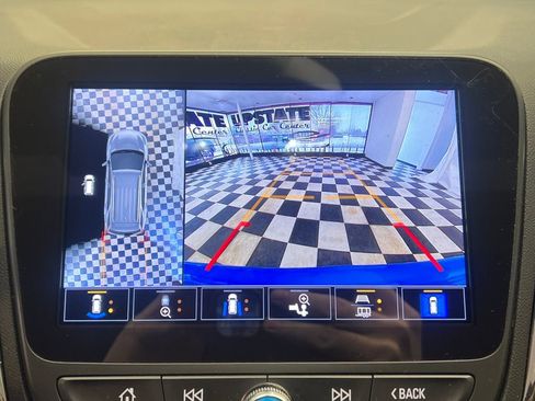 Used 2024 Chevrolet Equinox RS image 27