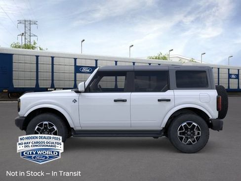 New 2026 Ford Bronco Outer Banks AWD/4WD image 3