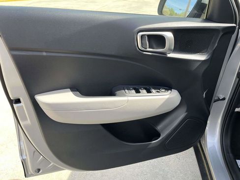 New 2026 Hyundai Venue SEL FWD image 11