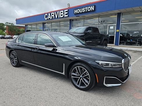 Used 2022 BMW 750i xDrive w/ Executive Package image 1