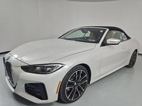 Certified 2024 BMW 430i xDrive Convertible w/ M Sport Package image 3
