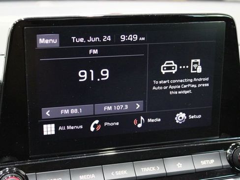 Used 2024 Kia Forte LXS image 31