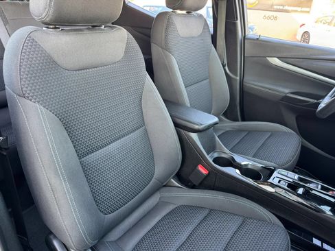 Used 2023 Chevrolet Bolt EUV LT w/ Redline Edition FWD image 33