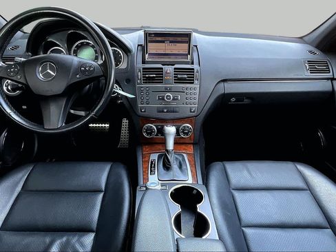Used 2011 Mercedes-Benz C 300 4MATIC Sedan image 14