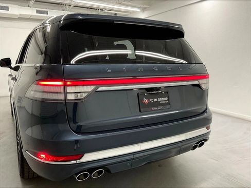 Used 2020 Lincoln Aviator Black Label w/ Dynamic Handling Package AWD/4WD image 28