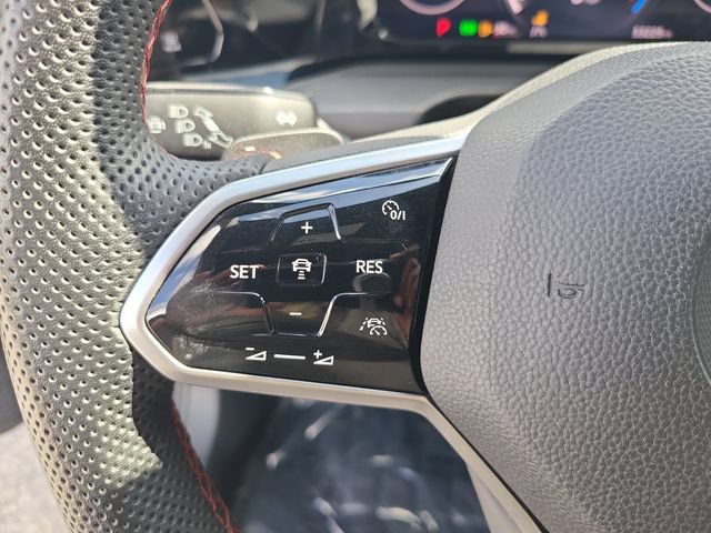 Used 2022 Volkswagen GTI S FWD image 27