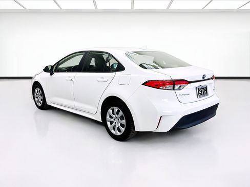 Used 2024 Toyota Corolla LE FWD image 6