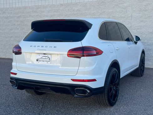 Used 2016 Porsche Cayenne Diesel AWD/4WD image 6