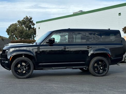 New 2026 Land Rover Defender 130 V8 image 2