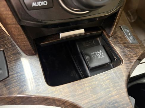 Used 2012 Acura MDX w/ Technology & Entertainment image 46