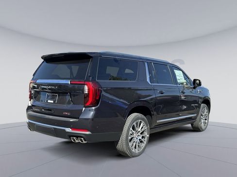 New 2026 GMC Yukon XL Denali AWD/4WD image 7