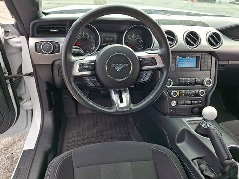 Used 2022 Ford Mustang GT image 11