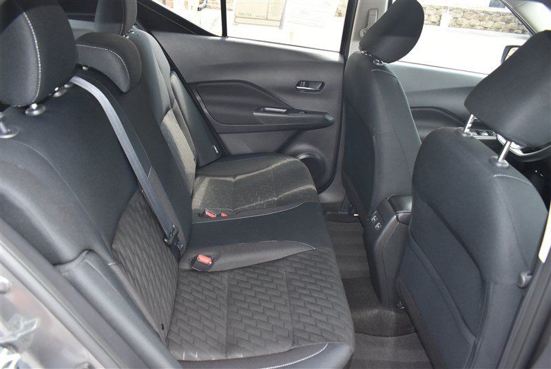 Used 2023 Nissan Kicks SV FWD image 22