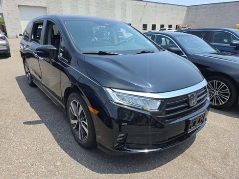 Used 2024 Honda Odyssey Touring image 5