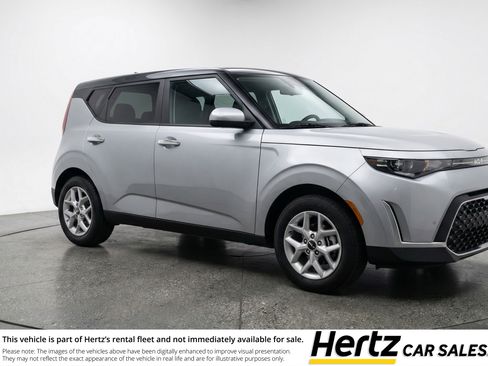 Used 2025 Kia Soul LX w/ LX Technology Package image 1