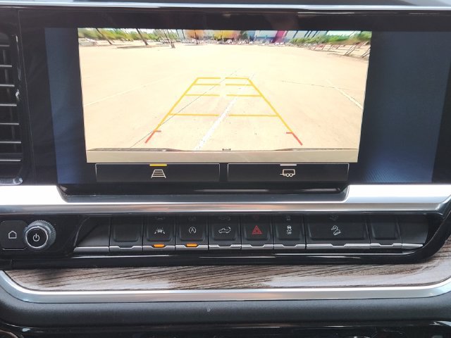 Used 2025 Chevrolet Silverado 1500 RST AWD/4WD image 18
