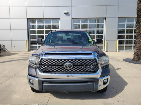 Used 2019 Toyota Tundra SR5 w/ SR5 Upgrade Package RWD image 9