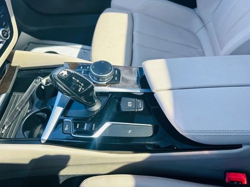 Used 2018 BMW 530i 530i image 37