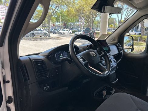 Used 2024 RAM ProMaster 3500 w/ Delivery Van Package FWD image 6