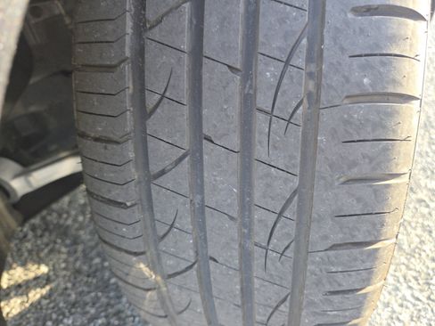 Used 2020 Genesis G70 3.3T w/ Prestige Package image 15