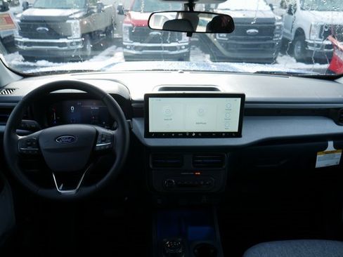 New 2025 Ford Maverick XLT w/ XLT Luxury Package image 5