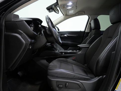 Used 2023 Buick Envision Preferred image 12